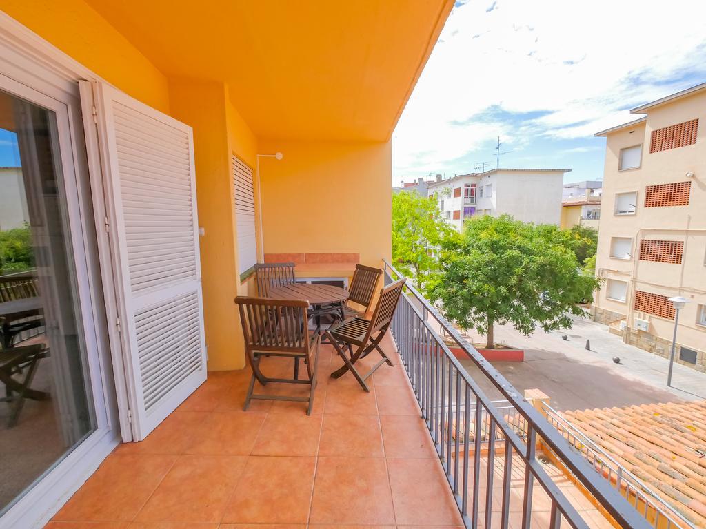 Apartament Agi Ferran 32